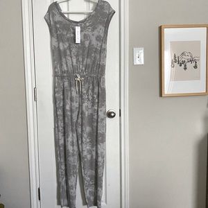 Gilli tie-dye jumpsuit - grey - large - NWT